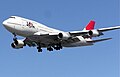 JAL 744
