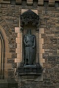 スコットランド・エディンバラ城のウォレス像