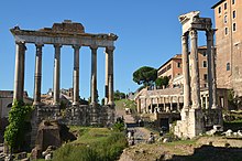 Image of the ruins of the Temple of Saturn, from front.