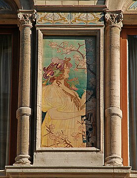 Grande Maison de Blanc : Silhouette Art nouveau.