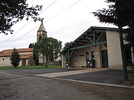 The town hall in Lapeyrère