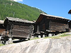 Raccards à Saas-Fee (Valais)