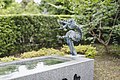 手水舎の水神様