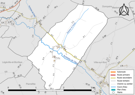 Carte en couleur présentant le réseau hydrographique de la commune