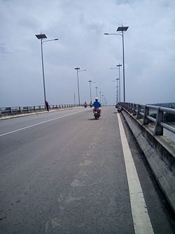 Kinh Nước Mặn bridge, connecting the center of Cần Đước district with Long Hựu islands