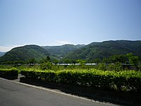 里山辺地区の林城山と向山を翠峰が2015年5月14日に撮影