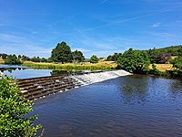 File:ChatsworthWeir.jpg (Wier on River Derwent, Chatsworth House)