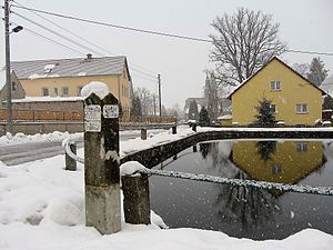 Wegweisersäule Kleinwolmsdorf