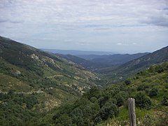 Vue depuis La Souche sur le début de la montée par le versant est.