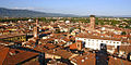 Panorama di Lucca dalla torre dell'orologio