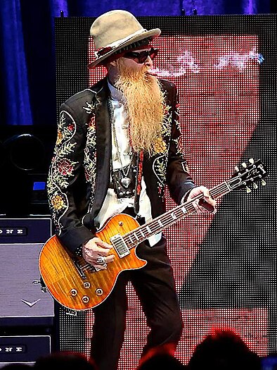 Billy Gibbons 12 7 13 Alamodome (clip).jpg