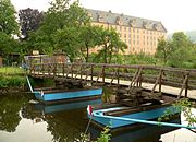 Die im Sommerhalbjahr bestehende Pontonbrücke ist der einzige Zugang zum Blümer Werder