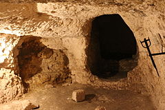 Photo de la cavité creusée à même la roche