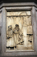 The monument to Leonardo da Vinci in Piazza della Scala in Milan. Detail: Leonardo shows Ludovico il Moro the plaster for the bronze of the "Sforza horse".