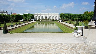 côté impair, l'orangerie depuis la terrasse,