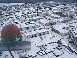 Tjosovo-Netylskin taajama kännykkämastosta nähtynä.