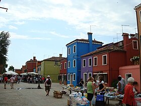 Place du marché de Burano.