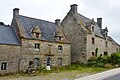 Bieuzy : vieille ferme construite en 1826 située dans le bourg.