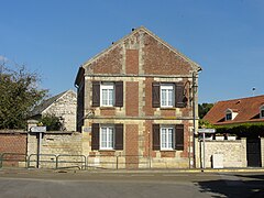 Maison ancienne, sur la RD 92