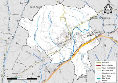 Carte en couleur présentant le réseau hydrographique de la commune