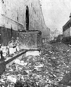 Destruição depois do bombardeio na Segunda Guerra Mundial