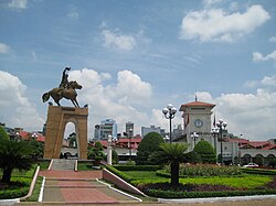Quach Thi Trang Square in 2009
