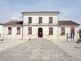 The town hall in Troussey