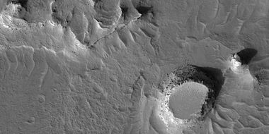 Layers, as seen by HiRISE under HiWish program