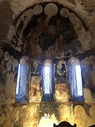 Fresques médiévales dans l'abside de l'église