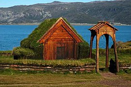 Reconstitution de chapelle Sainte-Thjodhild, site de Brattahlid, à Qassiarsuk