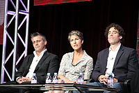 Episodes cast TCA 2010.jpg