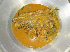 Gulai kapalo lauak, gulai kepala ikan, masakan Minang