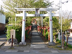 平出雷電神社