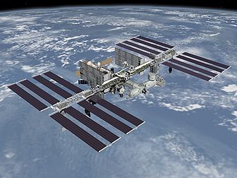 La Station spatiale internationale (ISS) telle qu’elle devrait se présenter, au complet, fin 2010. (définition réelle 2 560 × 1 920*)