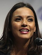 Jessica Lucas interprète Tabitha Galavan.