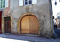 Maison porte sur cour