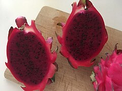 Coupe d'une pitaya.