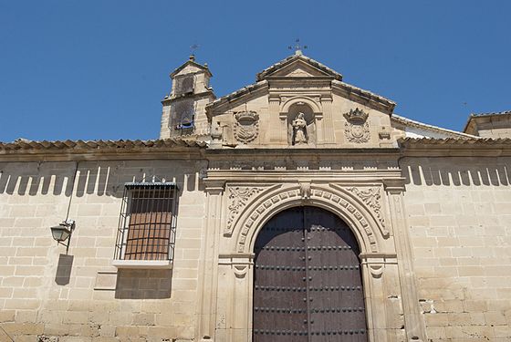 Portada del Convento de Santa Clara.