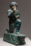 Estatuilla de orante en bronce y oro procedente de Larsa II milenio a. C..