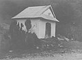 Roadside chapel in Neznajova / Nieznajowa (around 1918 - 1939)