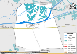 Carte en couleur présentant le réseau hydrographique de la commune