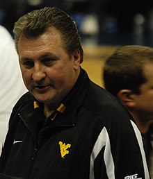 Bob Huggins during the 2008 NCAA tournament with West Virginia