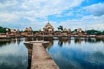 Kusumvan sarovar and Chhatris