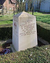 Monument hommage aux soldats du Liverpool Pals qui ont libéré le village le 1er juillet 1916.