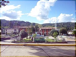 plaza de armas Huaccana