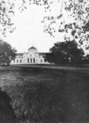 Throop Hall in 1920