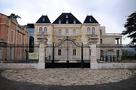 Image illustrative de l’article Château de la Buzine