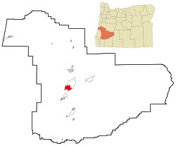 Location within Douglas County and Oregon