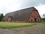 Gut Hasselburg: Gutsscheune