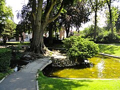 Un bassin de la partie anglaise du jardin.